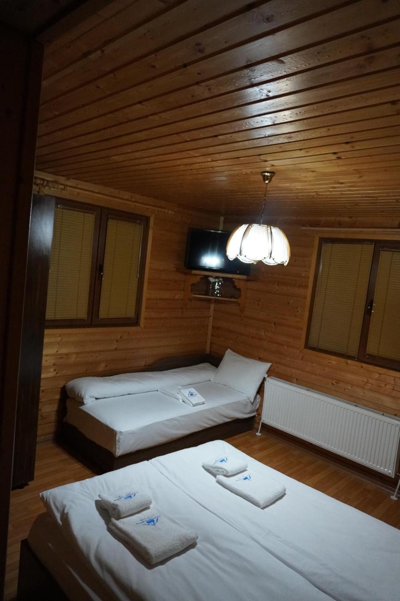 Planinski Polah House Девин Экстерьер фото